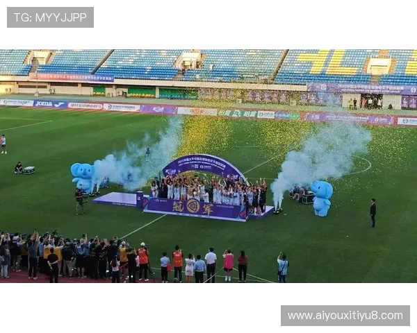 争议瞬间:马竞女足点球申诉未果,VAR回放引讨论 争议瞬间:马竞女足点球申诉未果,VAR回放引讨论